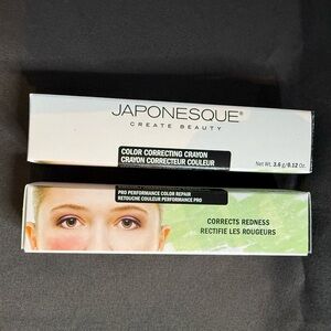 Two Japonesque Color Correcting Crayon - Green